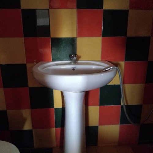 cabane-rasta-salle-de-bain-02